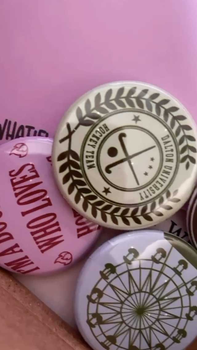 What If We Read - Vídeos